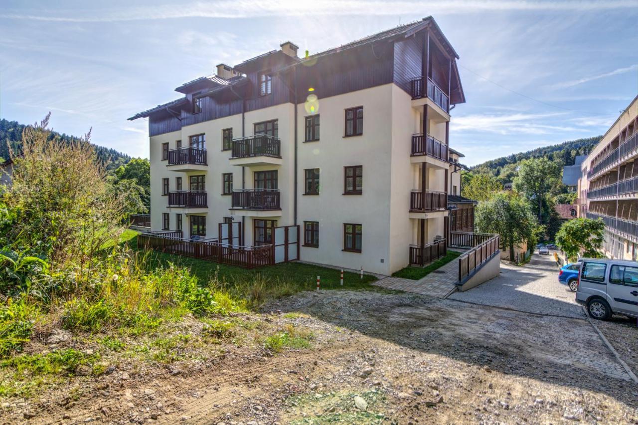 Gold Apartments Your Holiday Home Rodzinny 3 Krynica Zdroj Exterior photo